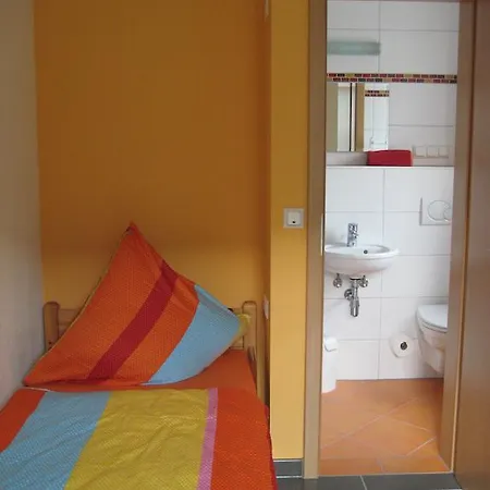 Gasthof Weingut Goeres 3*