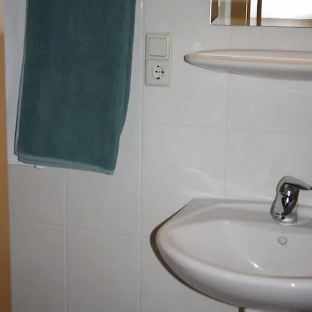 Weingut Goeres Penzion Briedel