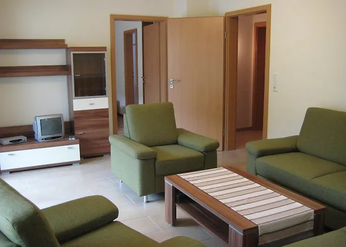 게스트하우스 Weingut Goeres